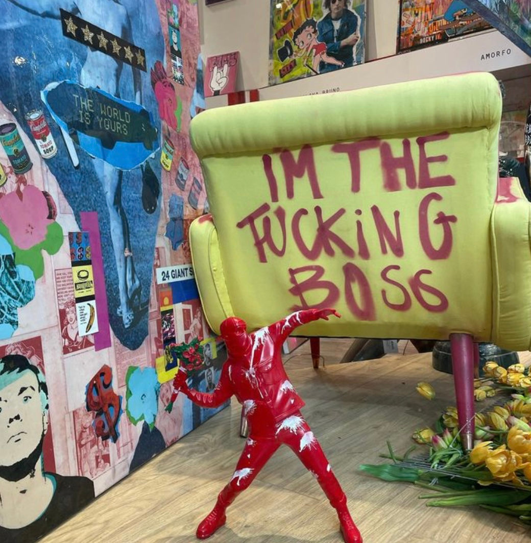 soyrats interior de galería freak